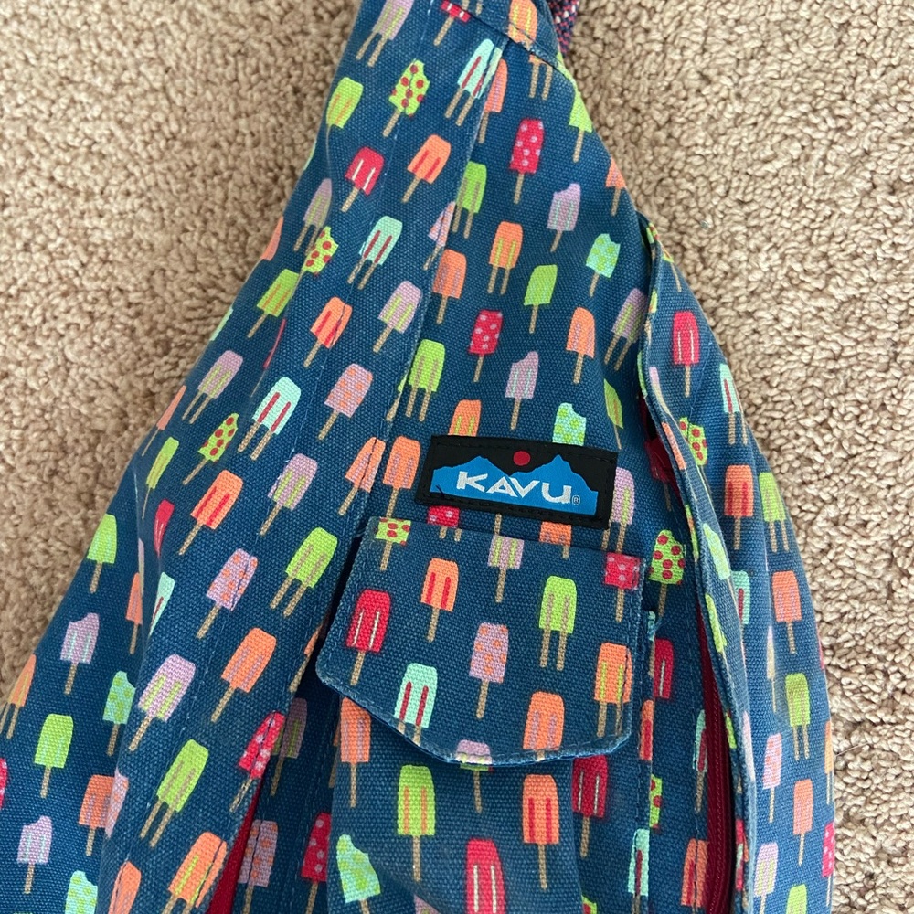 Kavu Sling Bag with Multicolor Popsicle Design - Picture 4 of 4